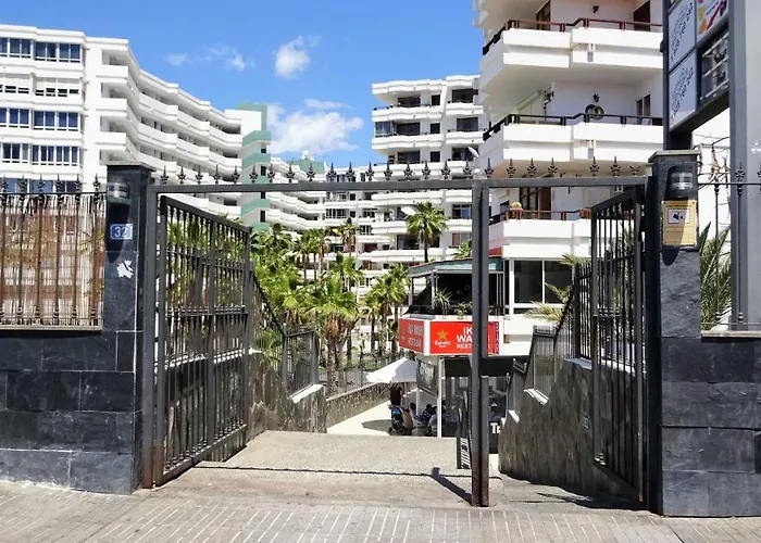 Ohmyhost360 - Sunny Holidays