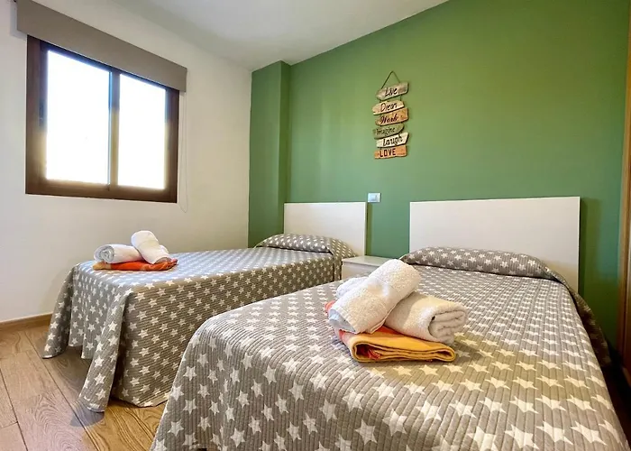 Ohmyhost360 - Sunny Holidays