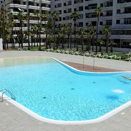 Ohmyhost360 - Sunny Holidays Apartment *