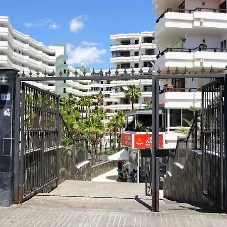 Ohmyhost360 - Sunny Holidays