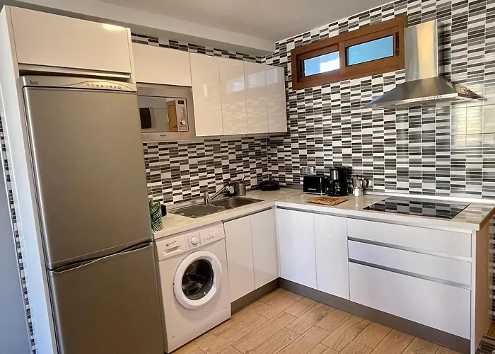 Ohmyhost360 - Sunny Holidays