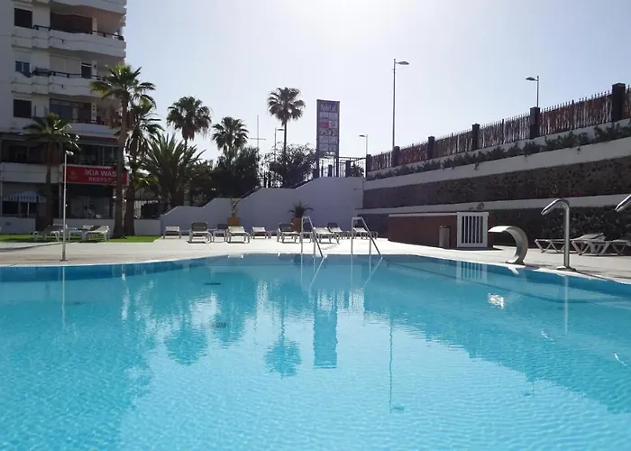 Ohmyhost360 - Sunny Holidays Apartment *