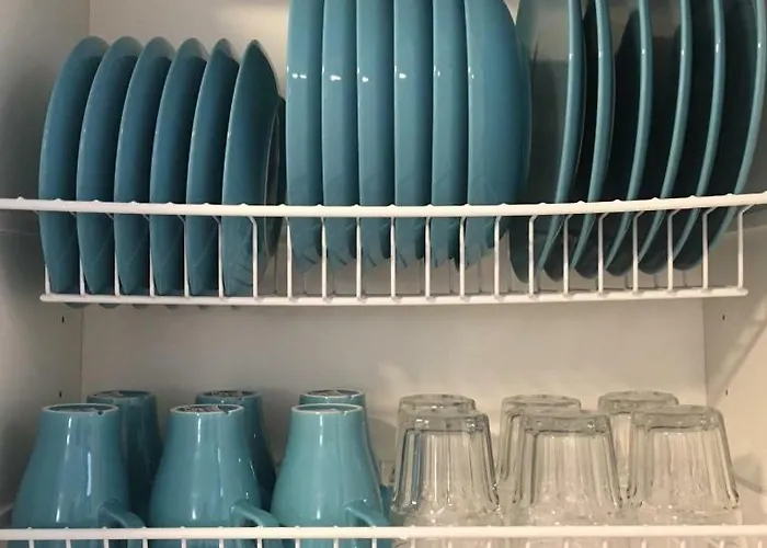 Ohmyhost360 - Sunny Holidays Apartment