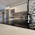 Ohmyhost360 - Sunny Holidays Apartment